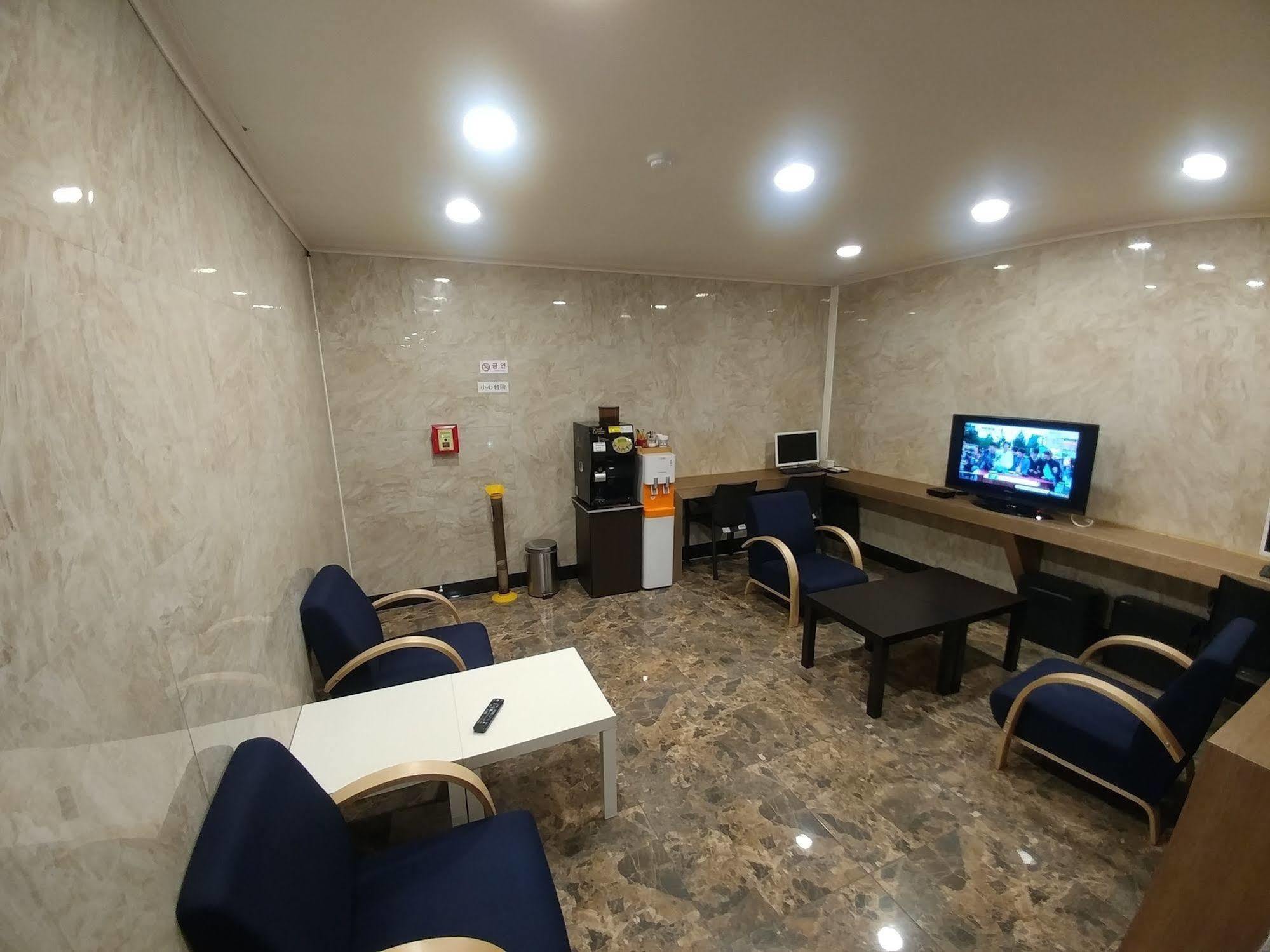 I.Y Hotel Suwon Eksteriør bilde