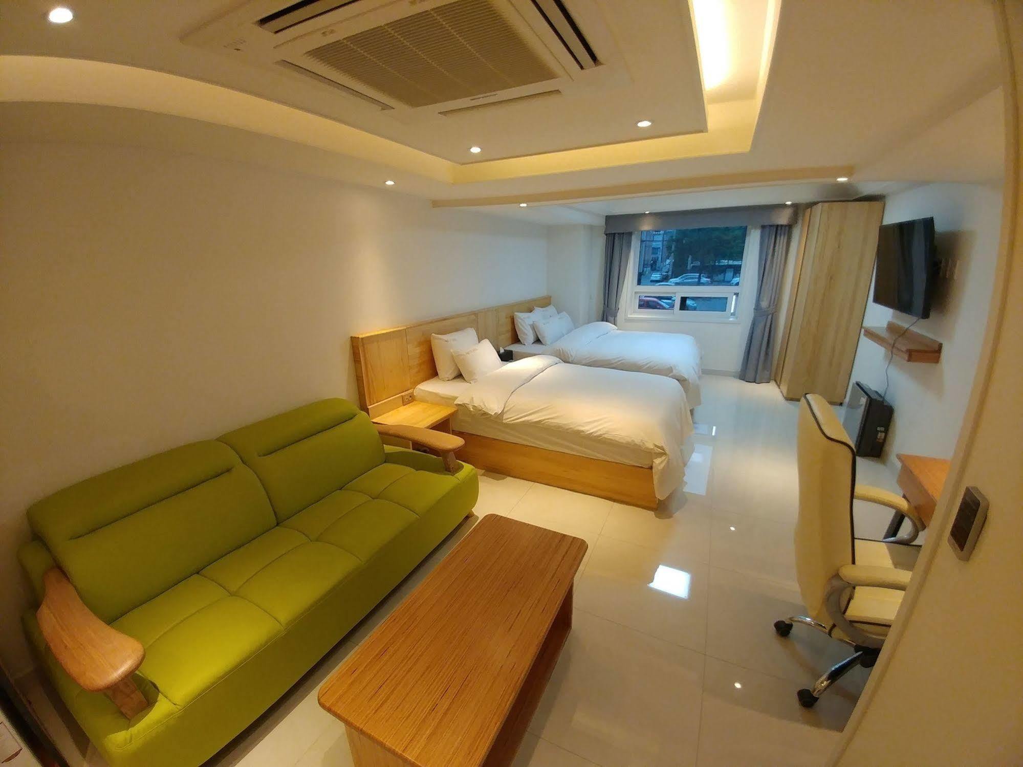 I.Y Hotel Suwon Eksteriør bilde