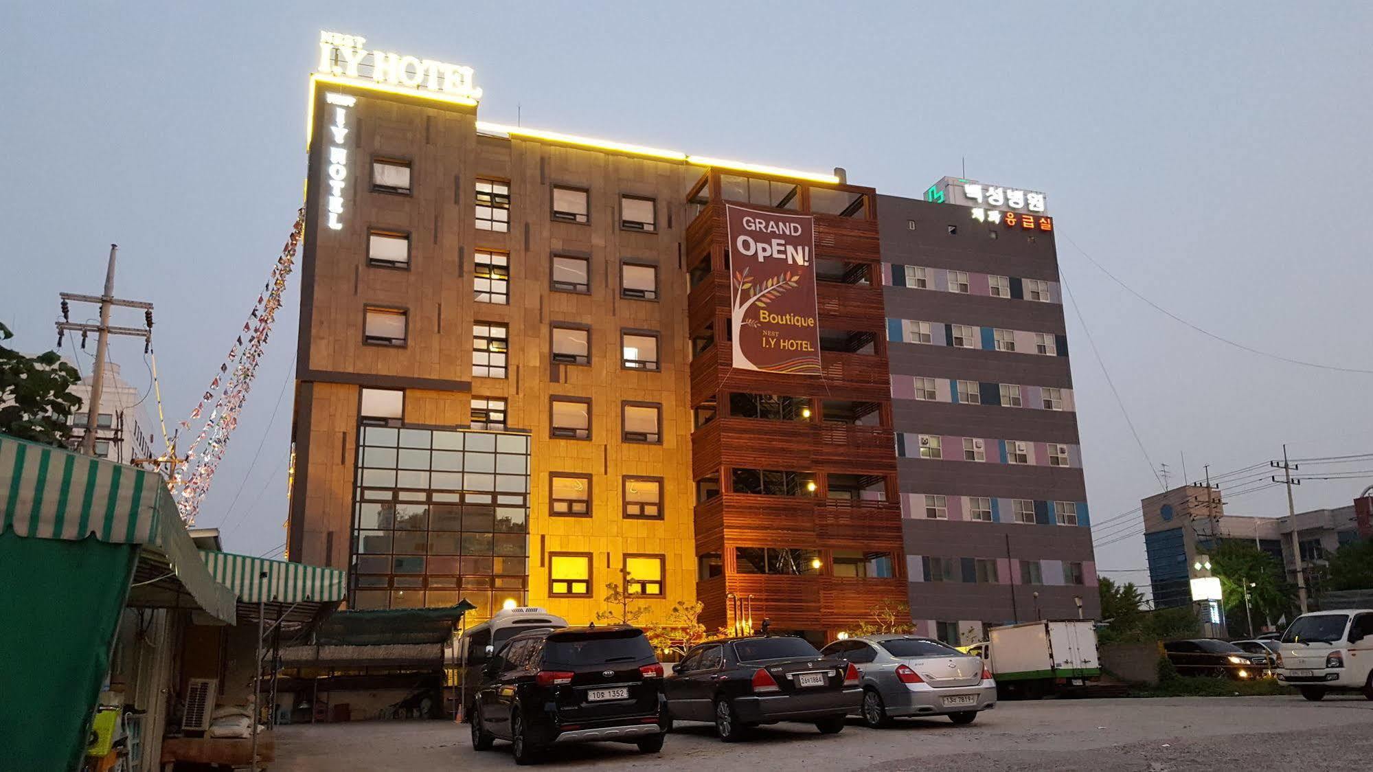 I.Y Hotel Suwon Eksteriør bilde