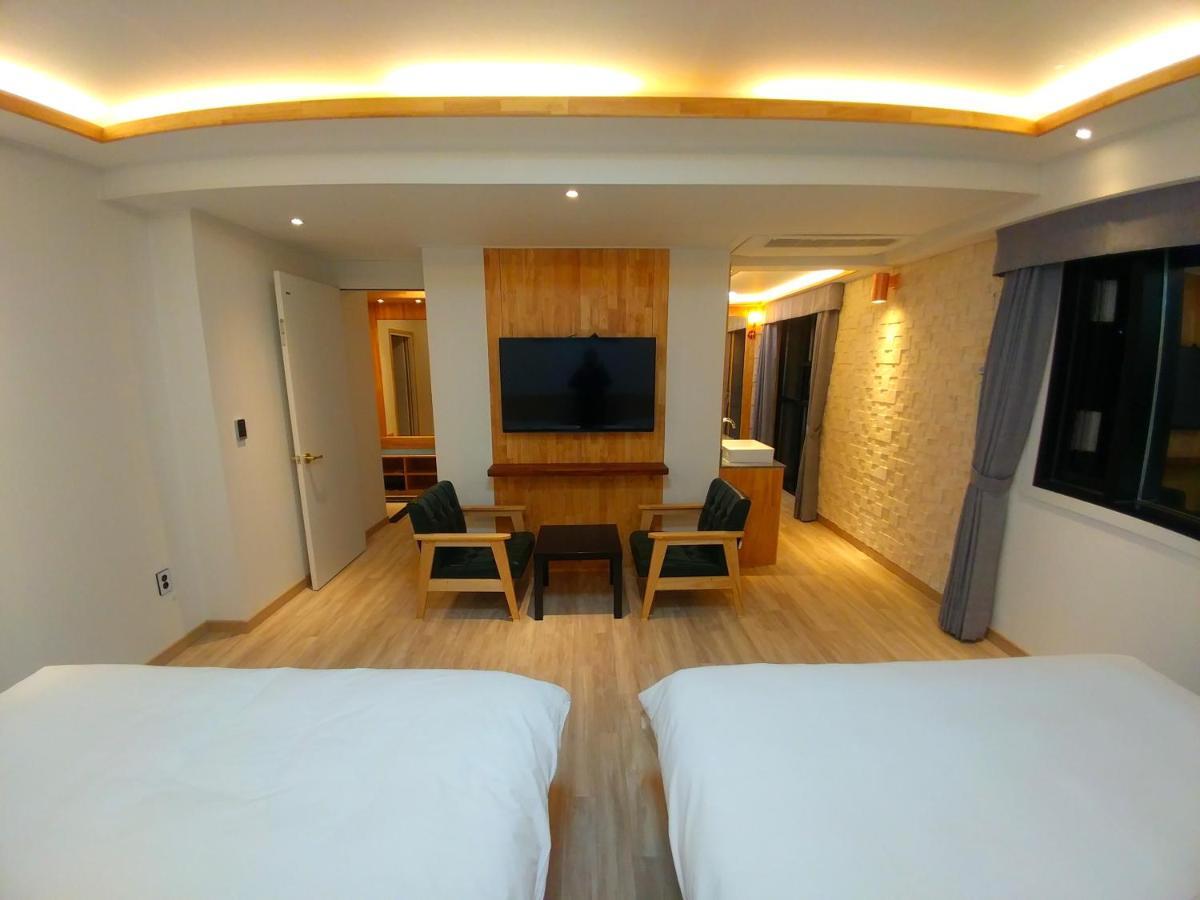 I.Y Hotel Suwon Eksteriør bilde