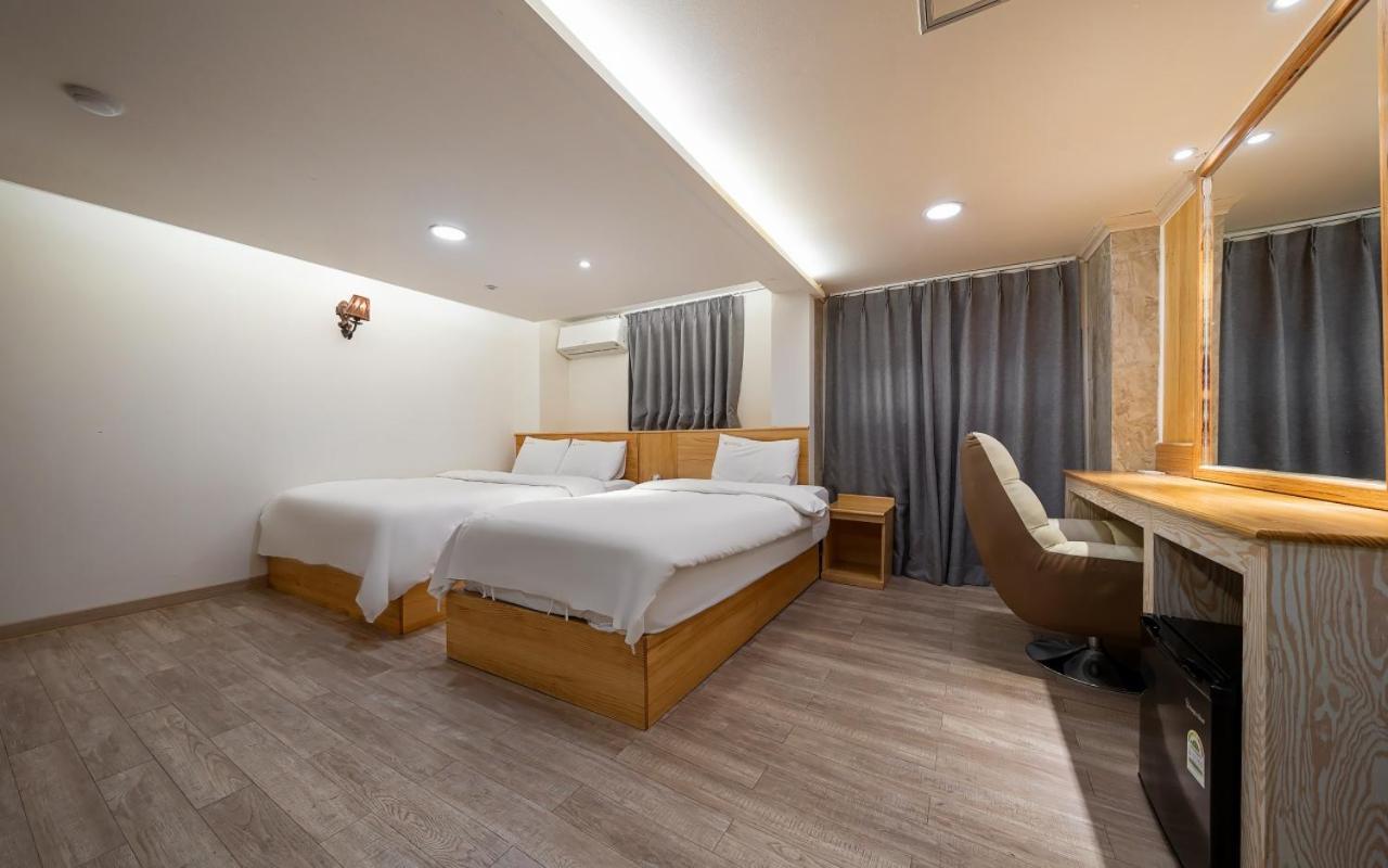I.Y Hotel Suwon Eksteriør bilde