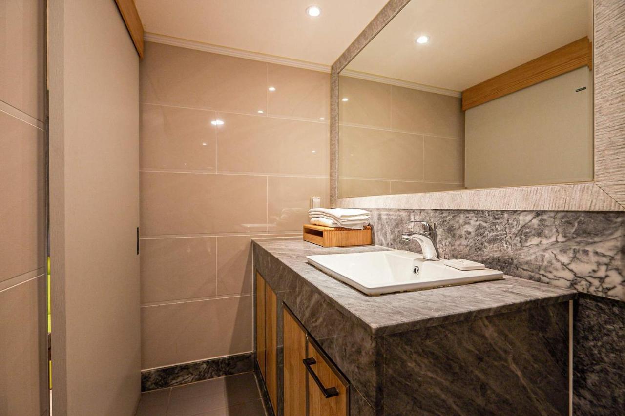 I.Y Hotel Suwon Eksteriør bilde