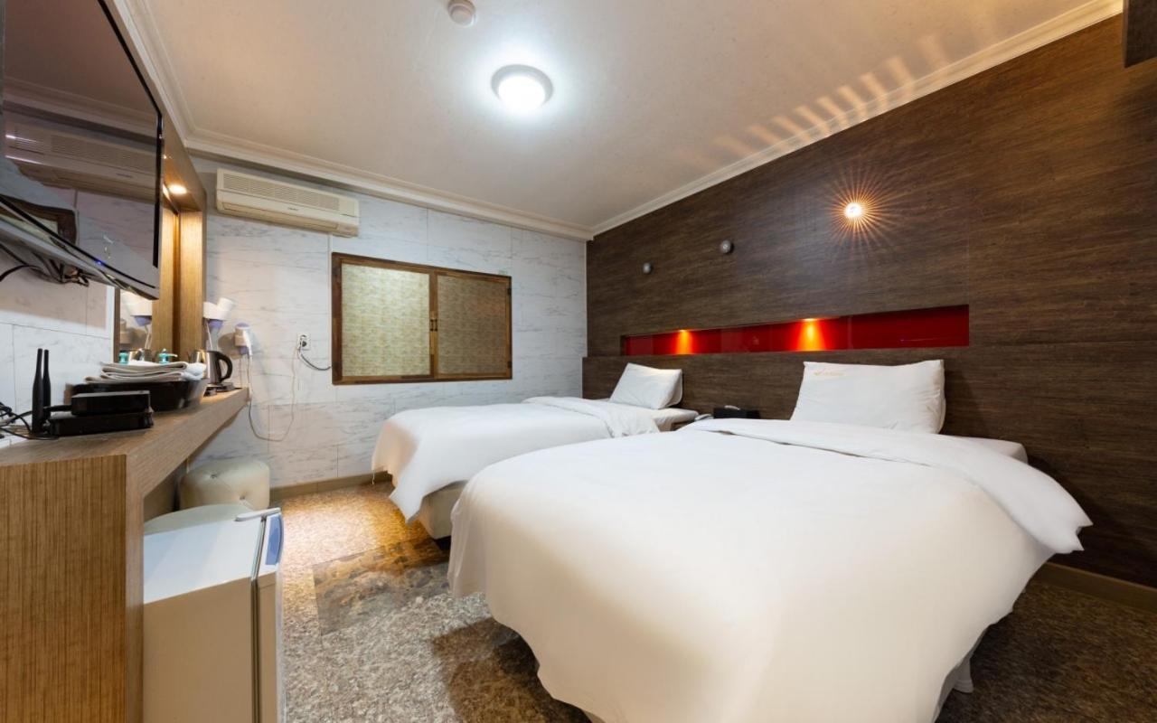 I.Y Hotel Suwon Eksteriør bilde
