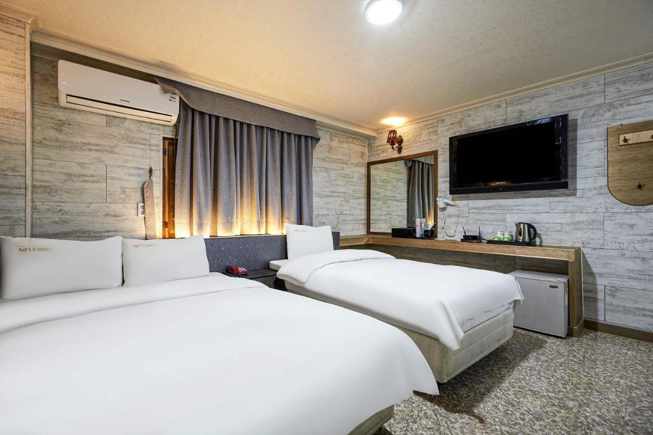 I.Y Hotel Suwon Eksteriør bilde
